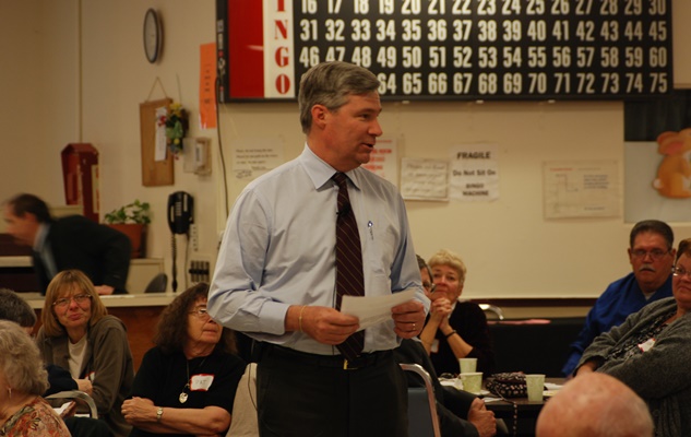 COMMUNITY DINNER IN SOUTH KINGSTOWN